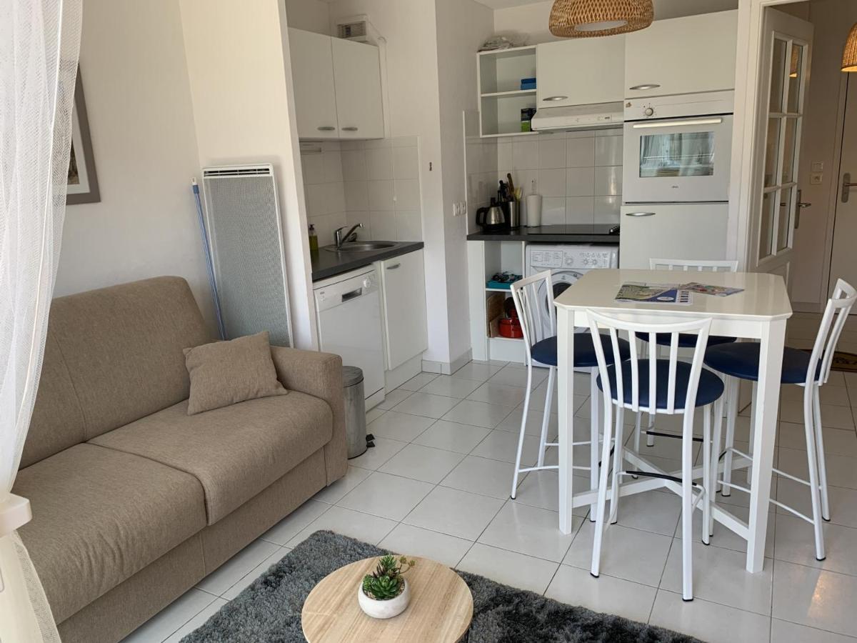 Appartement Proche Plage Avec Parking Et Balcon - Fr-1-482-102 فورت ماهون بلاج المظهر الخارجي الصورة